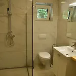 Honey House Zgornje Gorje