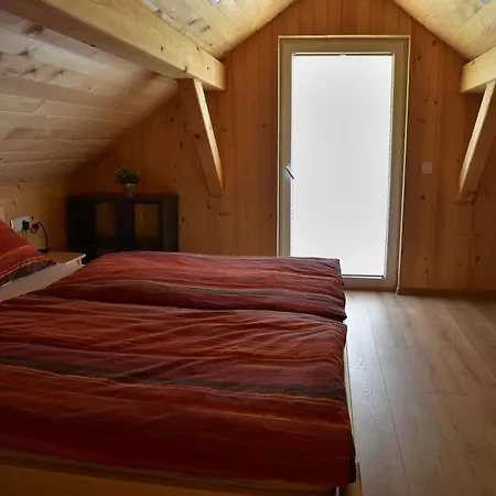 Honey House Apartment Zgornje Gorje