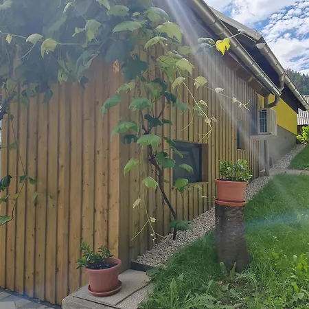Apartment Honey House *
