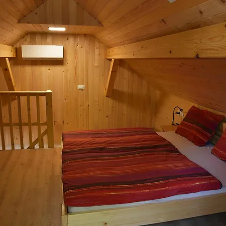 Honey House * Zgornje Gorje