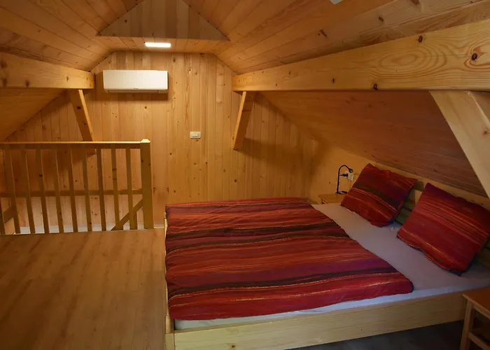 Honey House * Zgornje Gorje